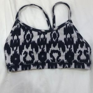 Lululemon sports bra